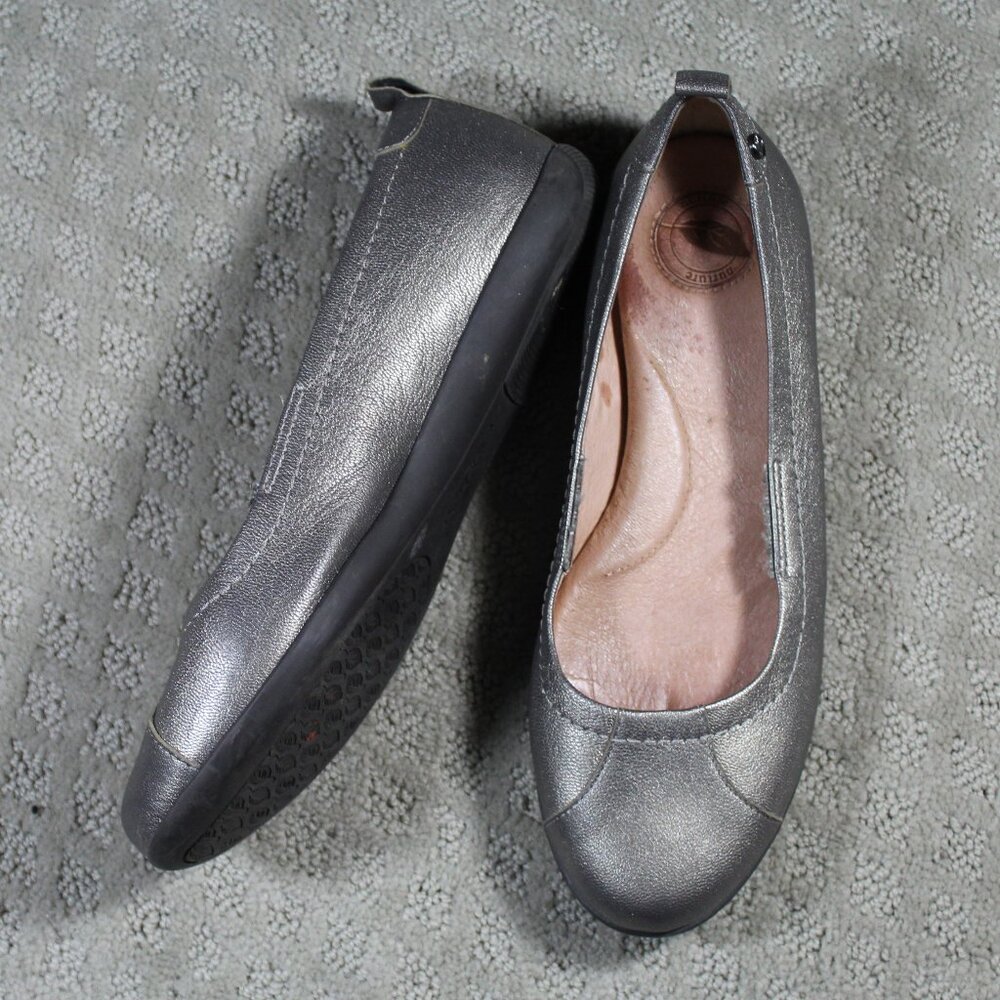 Nurture Size 8 Bronze Leather Round Toe Slipper **READ LISTING**